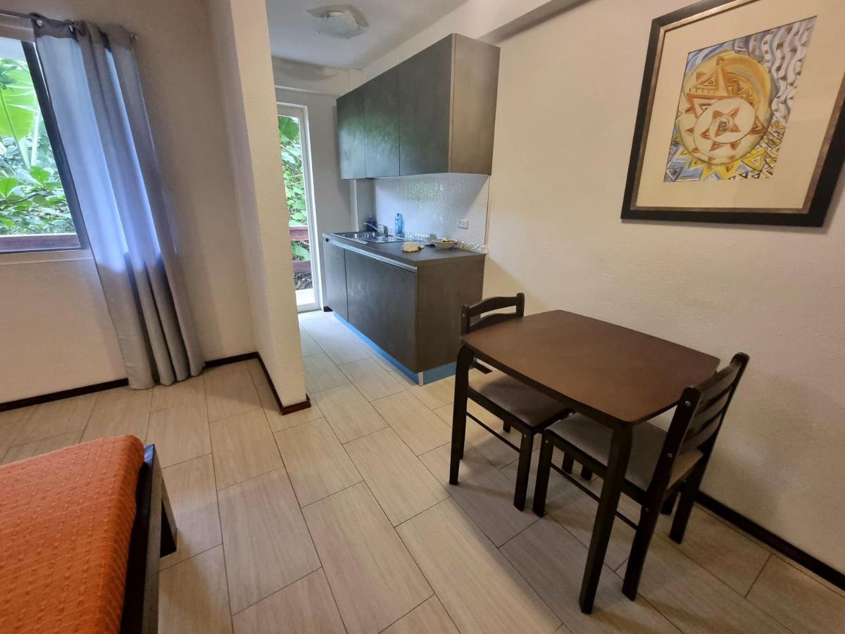 Angelina Beach Resort & Italian Restaurant Malapascua מראה חיצוני תמונה