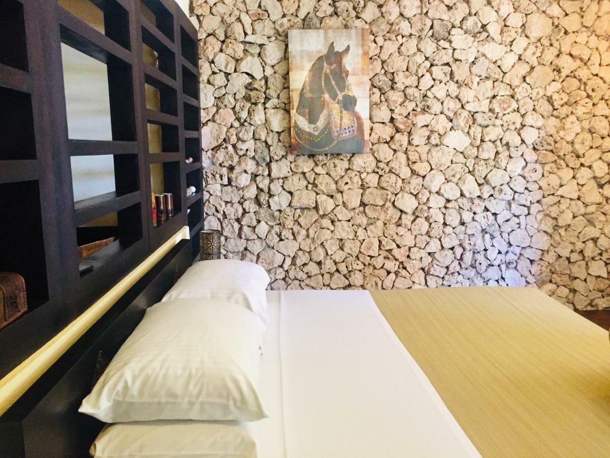 Angelina Beach Resort & Italian Restaurant Malapascua מראה חיצוני תמונה